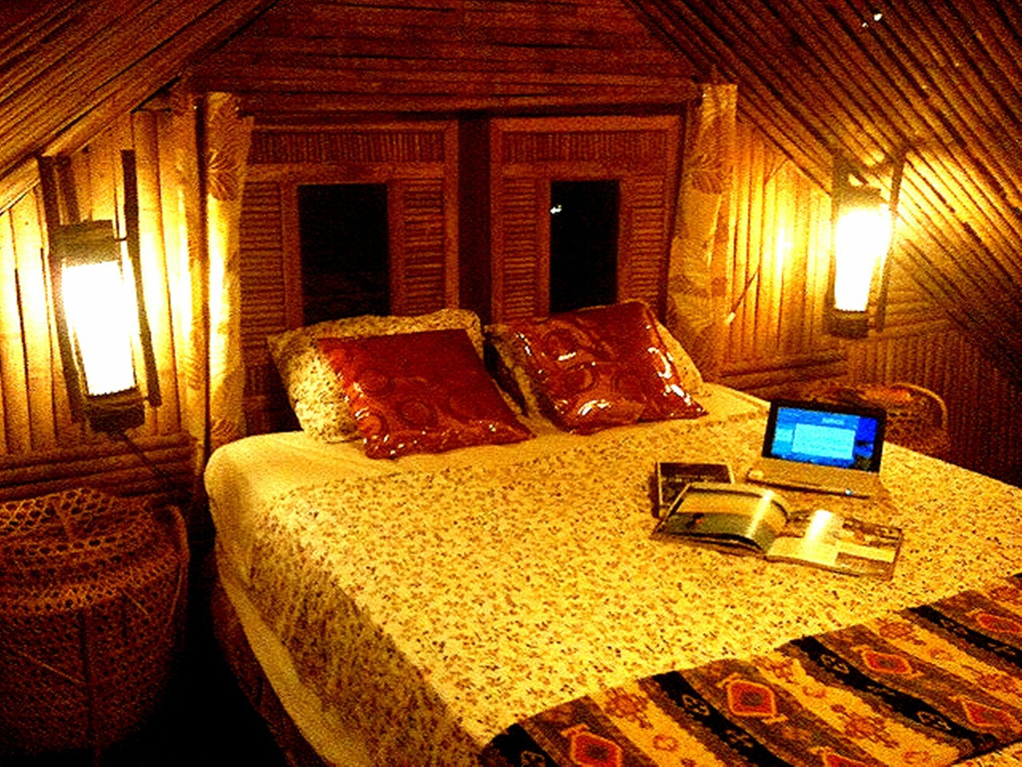 The Village House Puerto Princesa Екстер'єр фото